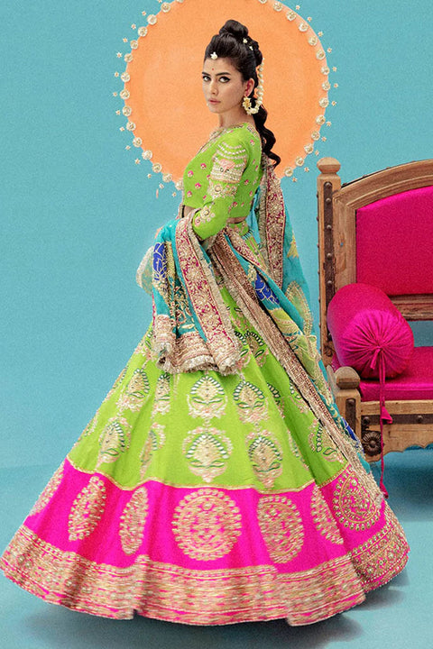  Bridal Mehndi Dress