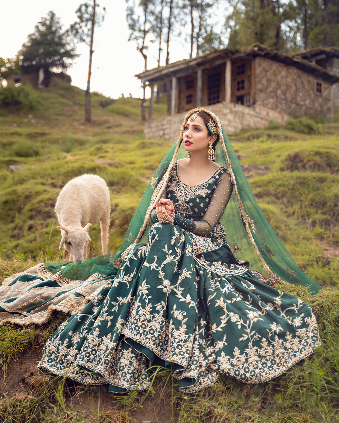 Pakistani Bridal Gharara Kameez Dress In Green Color Pakistani Bridal Gharara Kameez Dress In Green Color