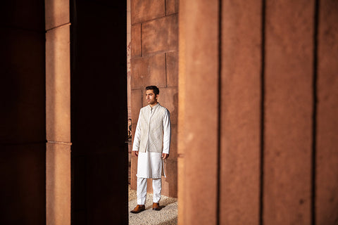 Pakistani Men Sherwani 
