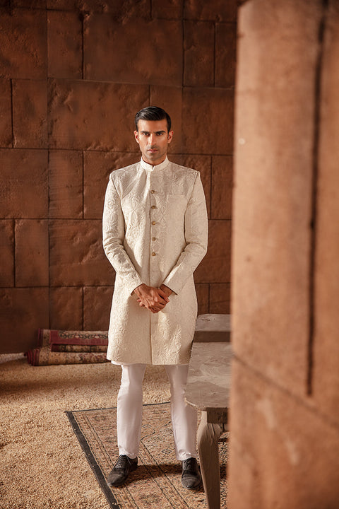 Pakistani Classic Men Sherwani
