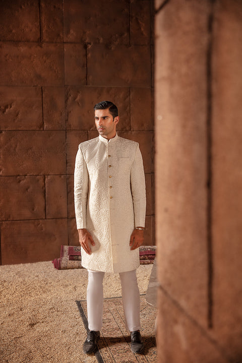 Pakistani Classic Men Sherwani