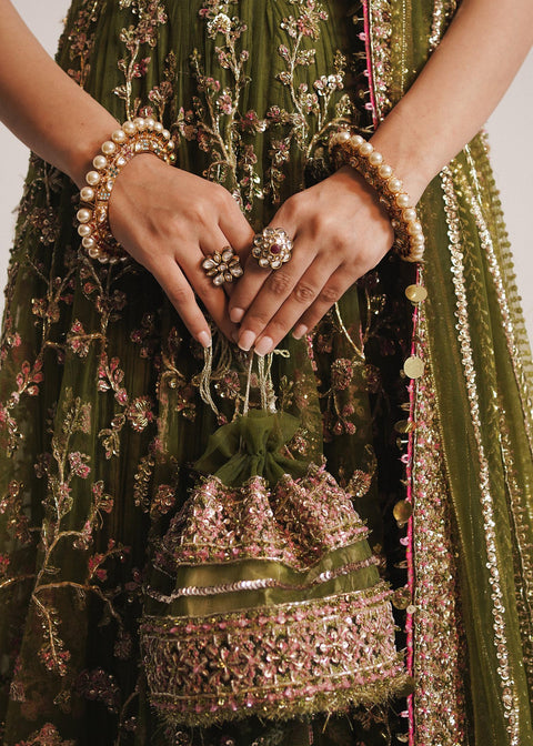 Pakistani Bridal Dress for mehndi event
