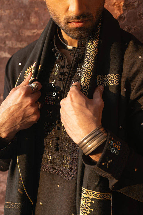  Men Sherwani Salwar Kameez 