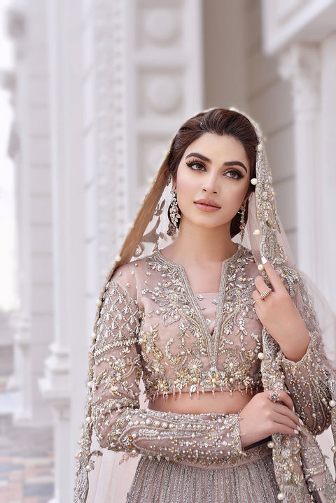 Pakistani Bridal Dress In Grey Lehnga Choli with net duppatta