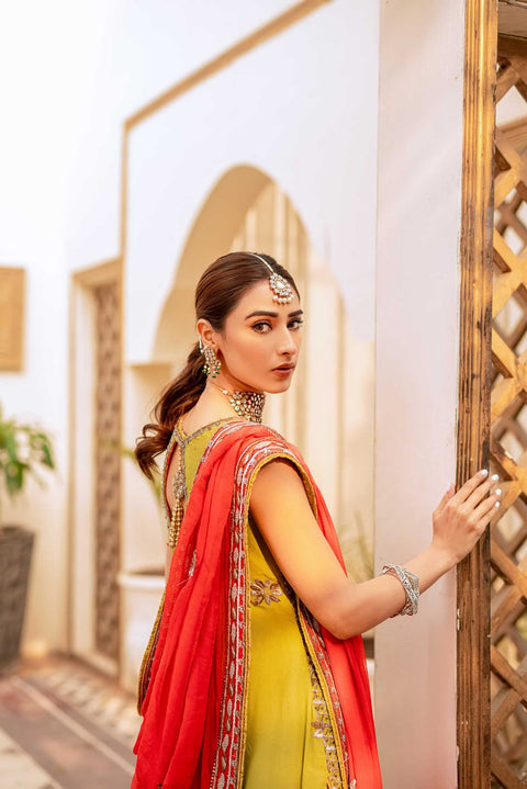 Yellow Kameez With Orange Lehenga Pakistani Mehndi Dress