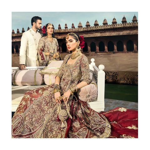 Pakistani Bridal Dress In Red Lehenga Kameez Style